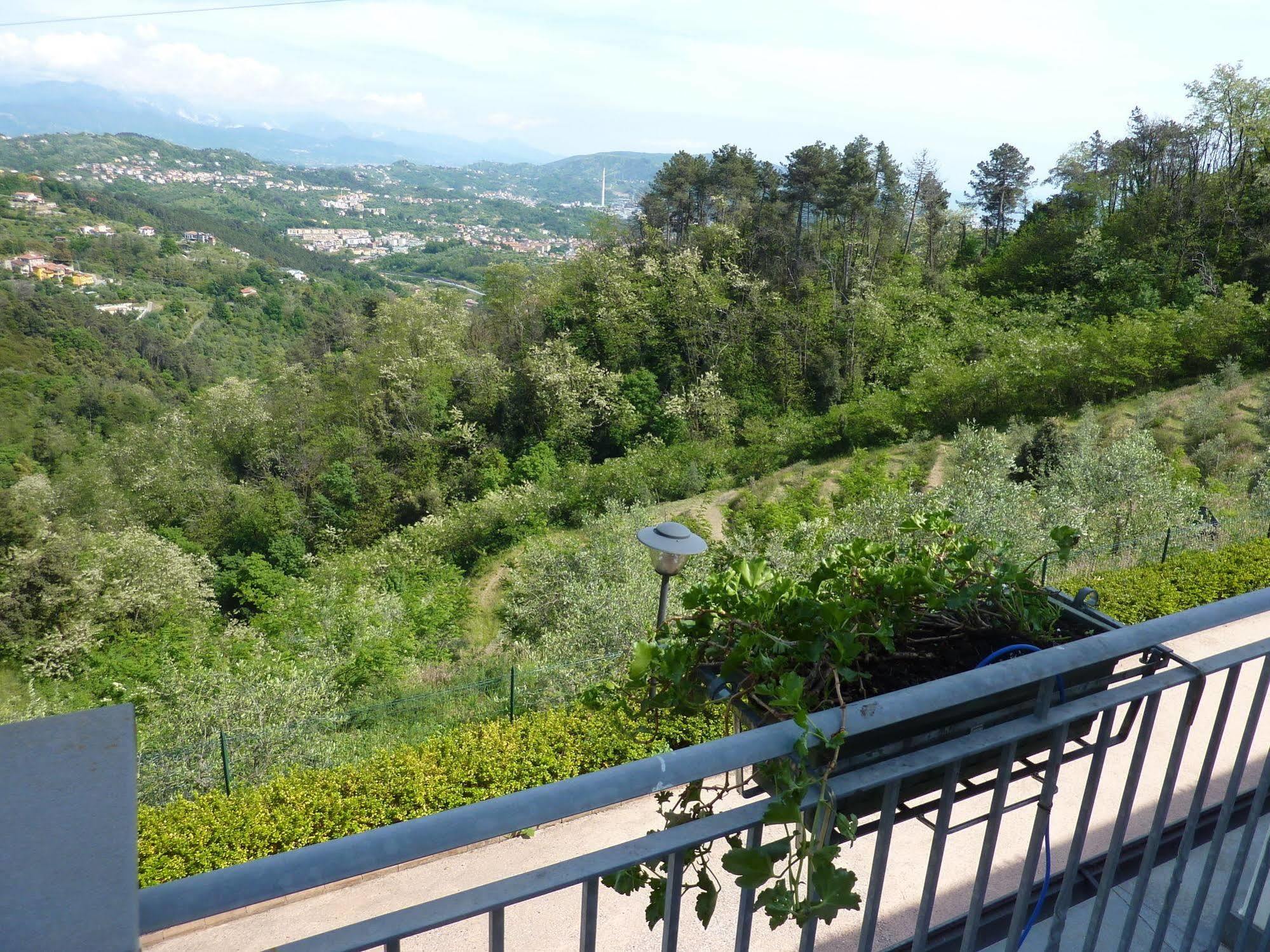 Villa Gli Ulivi Di Montalbano La Spezia Exterior foto